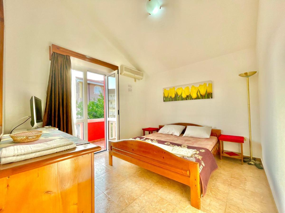 Vila L Budva Hotel Kültér fotó