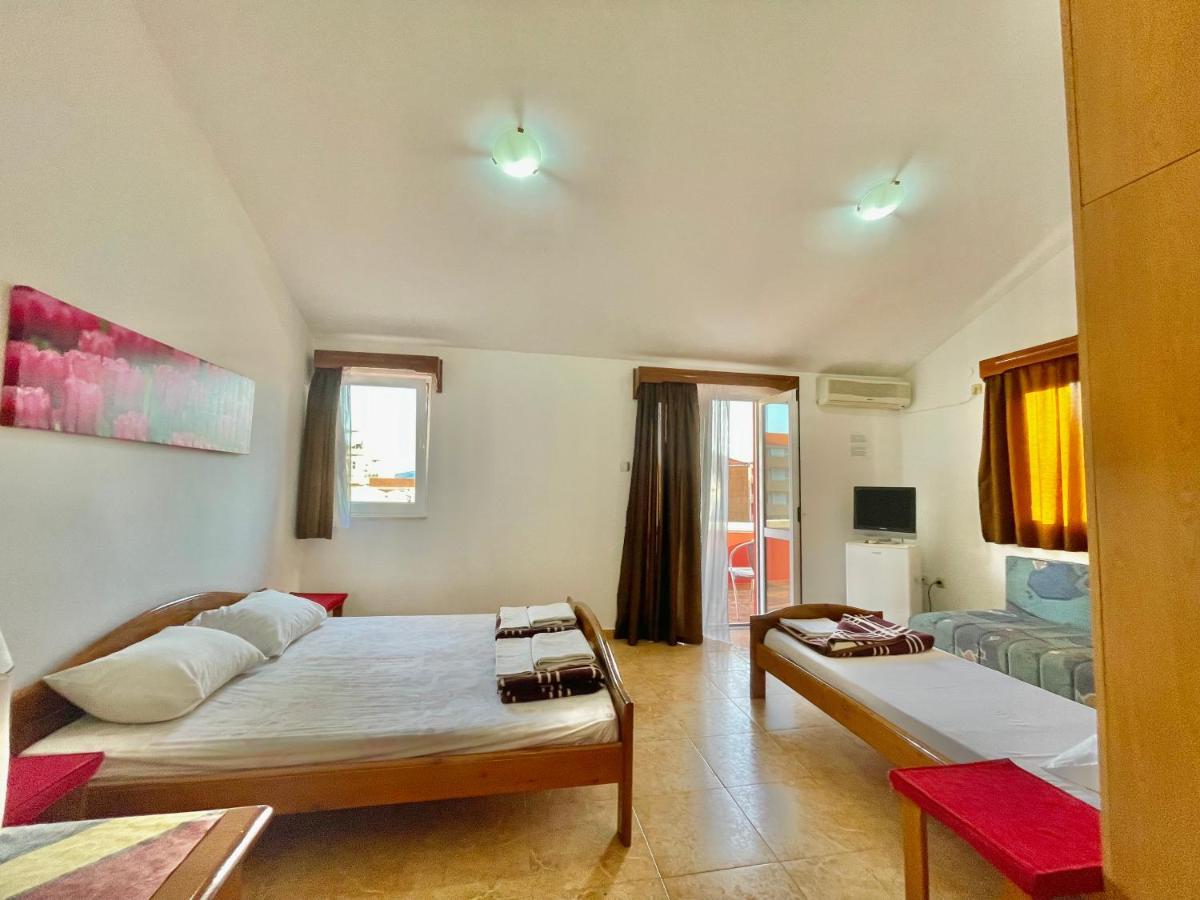 Vila L Budva Hotel Kültér fotó