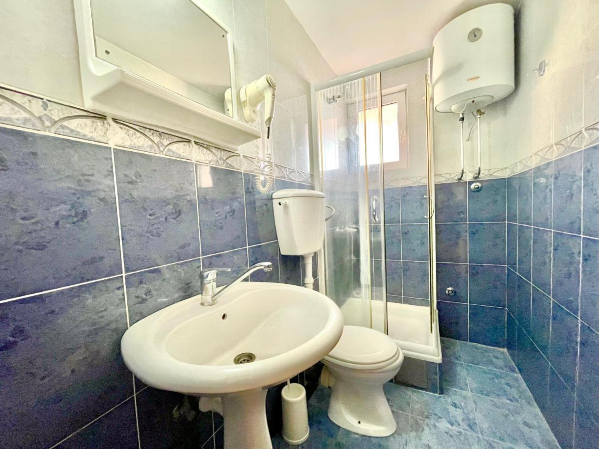 Vila L Budva Hotel Kültér fotó