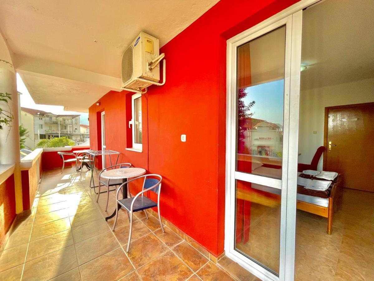 Vila L Budva Hotel Kültér fotó