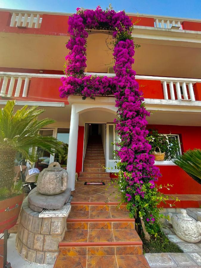 Vila L Budva Hotel Kültér fotó