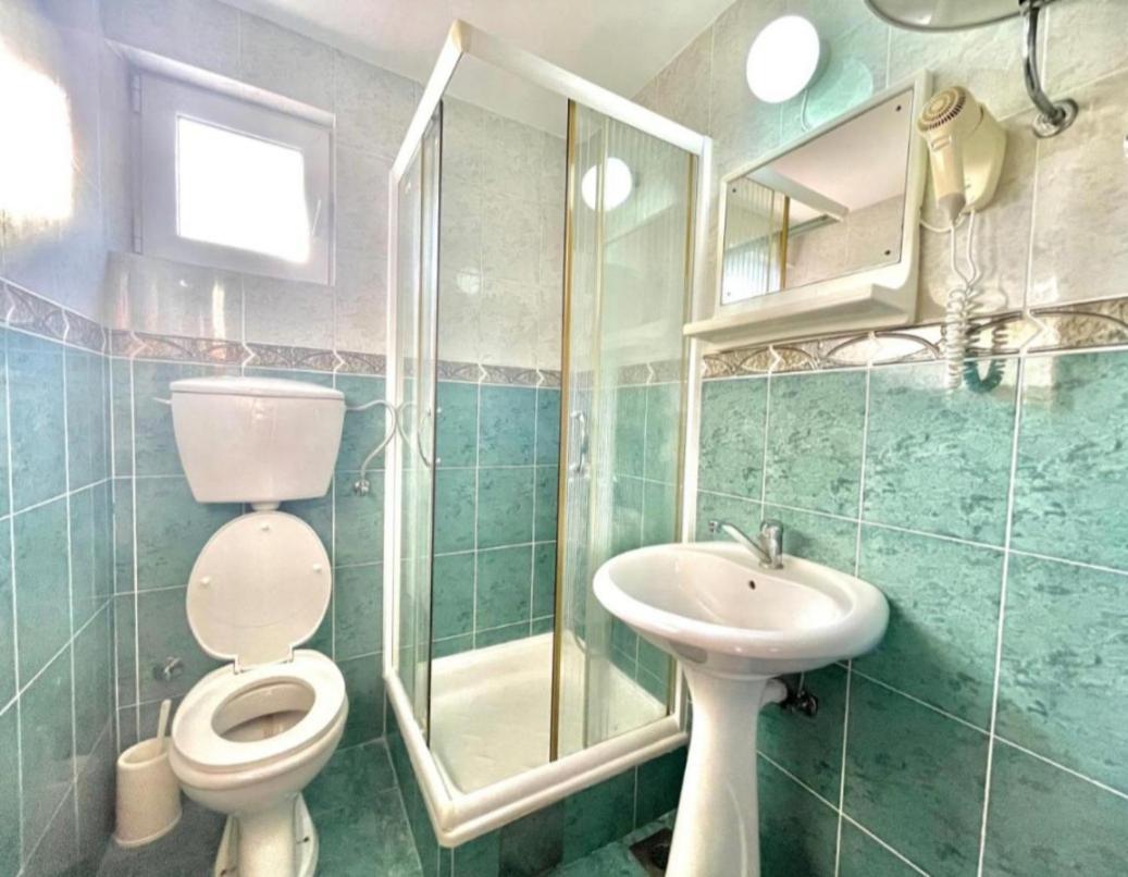 Vila L Budva Hotel Szoba fotó
